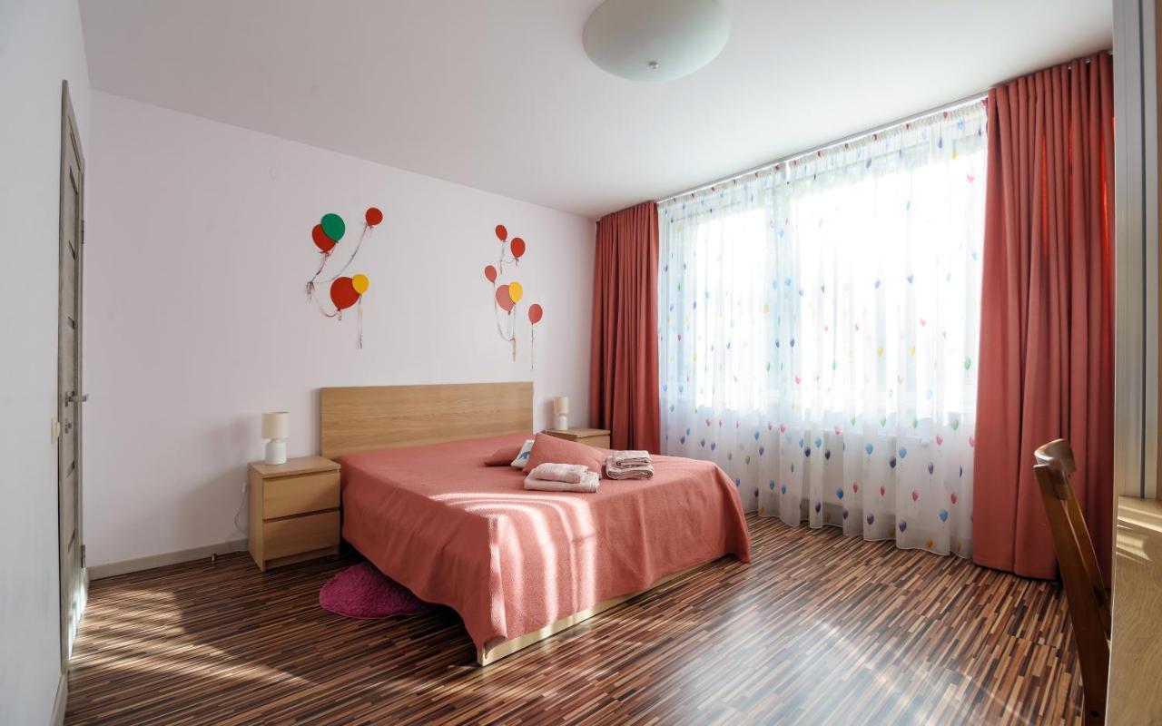 Colored Balloons - 3 Bedrooms, 3 Bathrooms, Equipped Large Apartments Lwów Zewnętrze zdjęcie