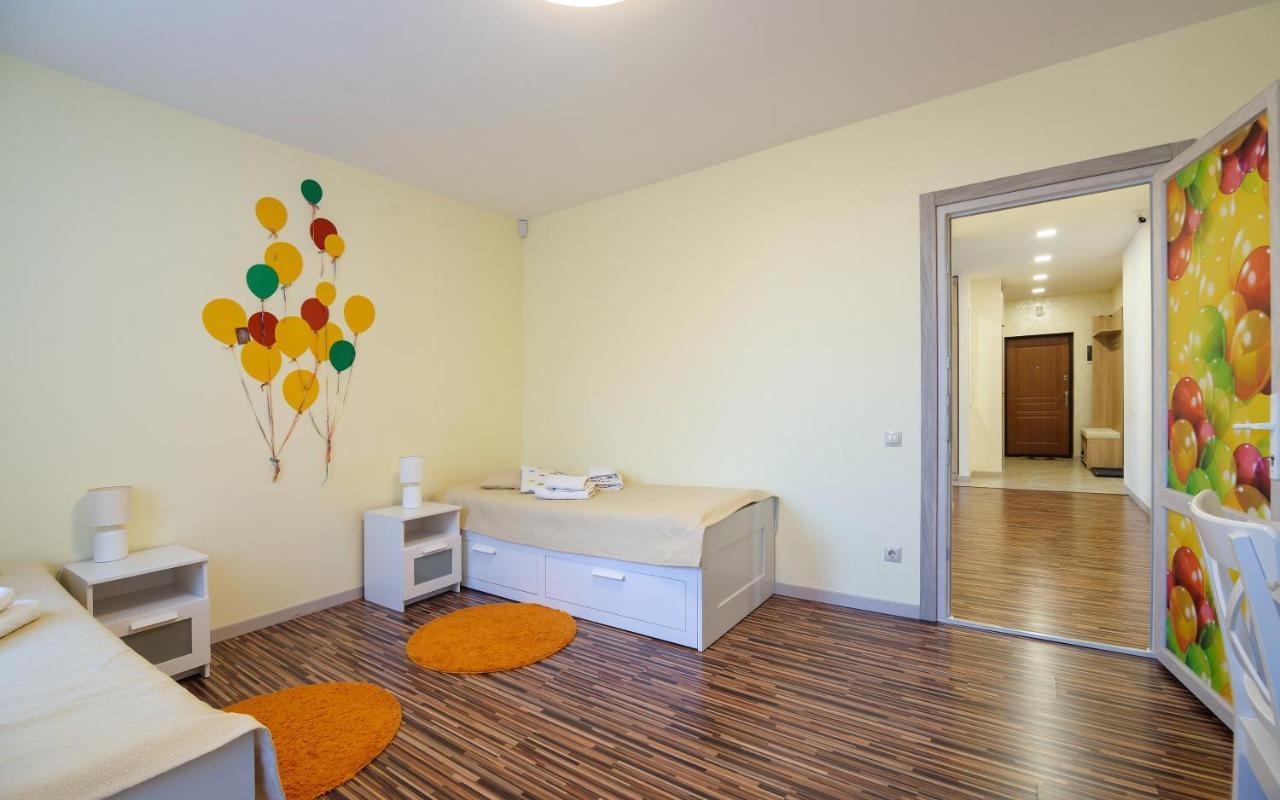 Colored Balloons - 3 Bedrooms, 3 Bathrooms, Equipped Large Apartments Lwów Zewnętrze zdjęcie