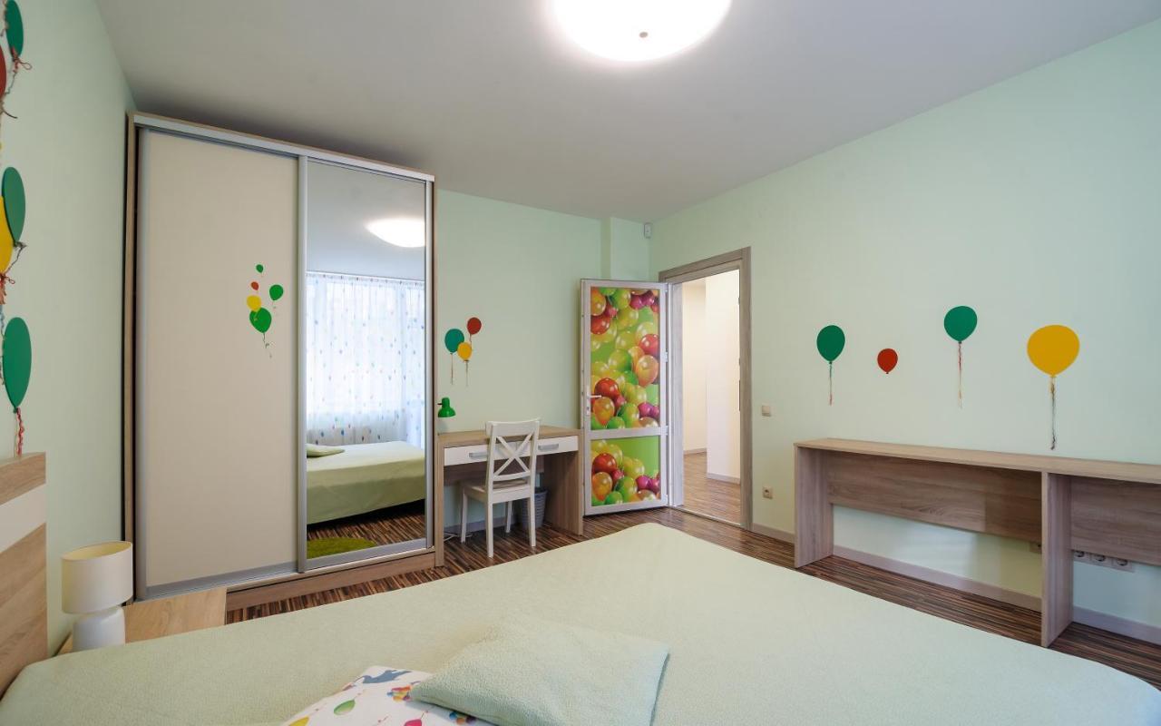 Colored Balloons - 3 Bedrooms, 3 Bathrooms, Equipped Large Apartments Lwów Zewnętrze zdjęcie