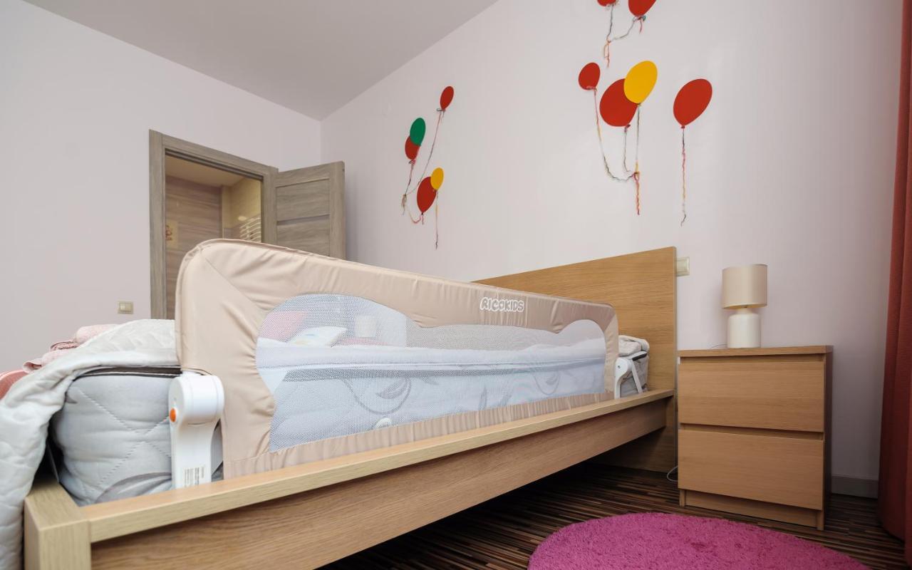 Colored Balloons - 3 Bedrooms, 3 Bathrooms, Equipped Large Apartments Lwów Zewnętrze zdjęcie